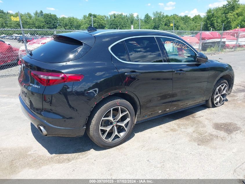 VIN ZASPAKBN0L7C95796 2020 Alfa Romeo Stelvio, Ti Awd no.4