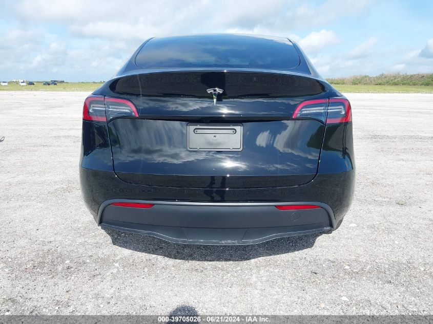 2024 TESLA MODEL Y LONG RANGE/RWD - 7SAYGDED5RF084030