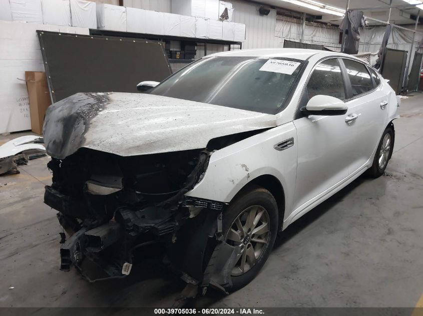 5XXGT4L31GG077858 2016 KIA OPTIMA - Image 2