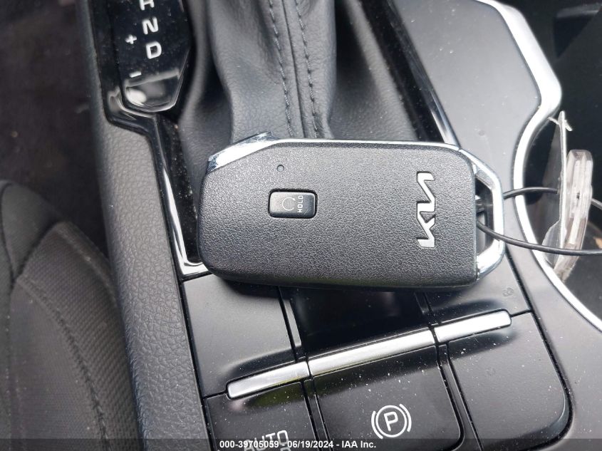 2023 Kia K5 Lxs VIN: 5XXG14J28PG204136 Lot: 39705059