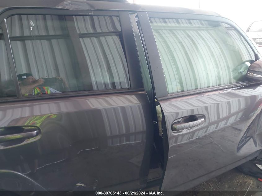 2019 Toyota 4Runner Sr5/Limited/Limited Night VIN: JTEZU5JRXK5197413 Lot: 39705143