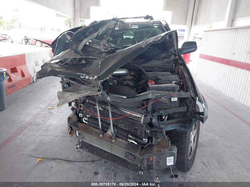 2005 Jeep Grand Cherokee Laredo VIN: 1J4GS48K45C649824 Lot: 39705178