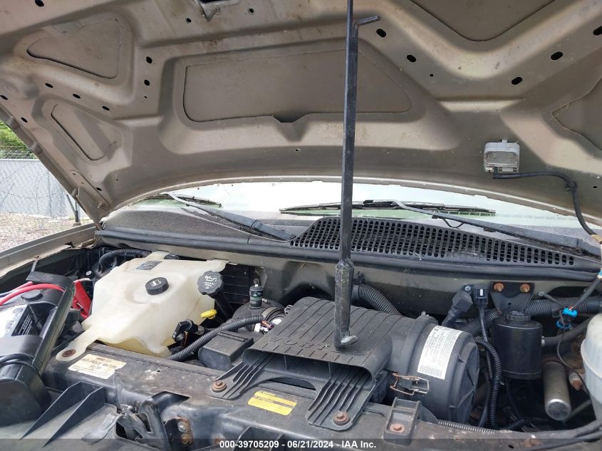 2004 Chevrolet Express VIN: 1GBFH15T241202838 Lot: 39705209