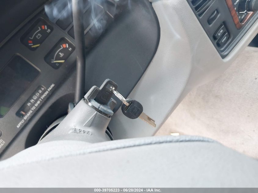 1994 Chevrolet Caprice Classic Ls VIN: 1G1BN52W2RR158950 Lot: 39705223