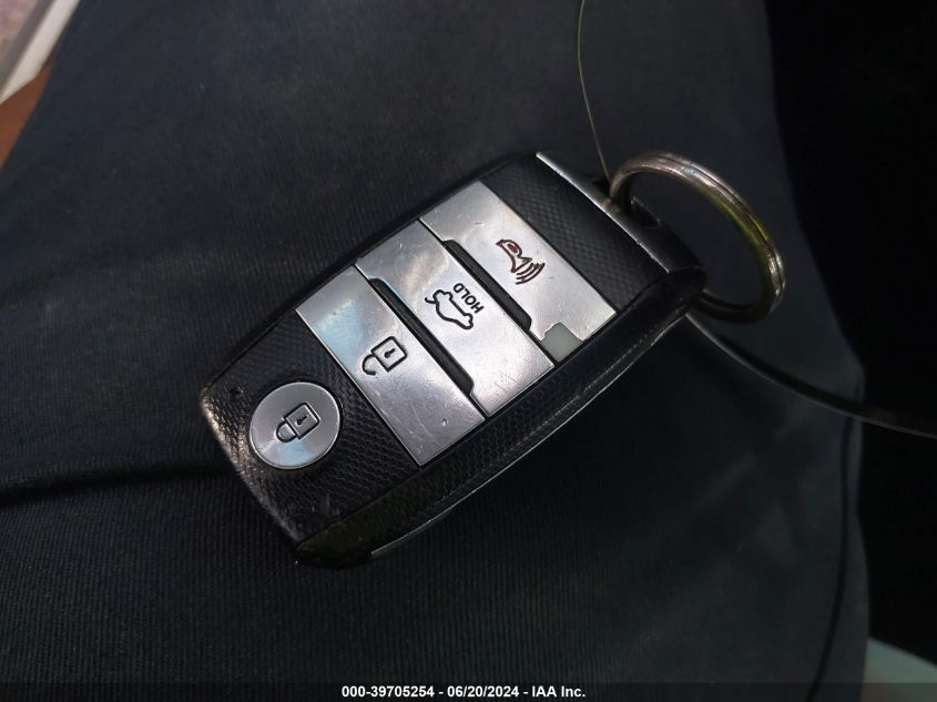 2016 Kia Optima Hybrid VIN: KNAGM4ADXG5092384 Lot: 39705254