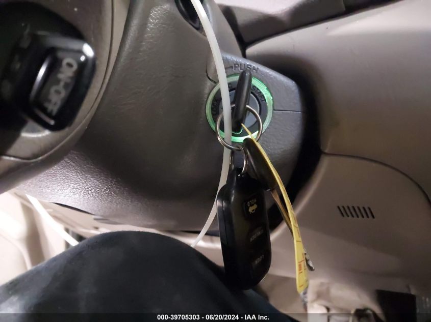 2005 Toyota Camry Le VIN: 4T1BE32K55U639867 Lot: 39705303