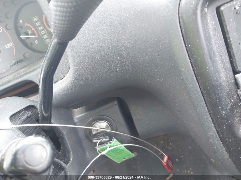 1999 Honda Cr-V Ex VIN: JHLRD1860XC069972 Lot: 39705329