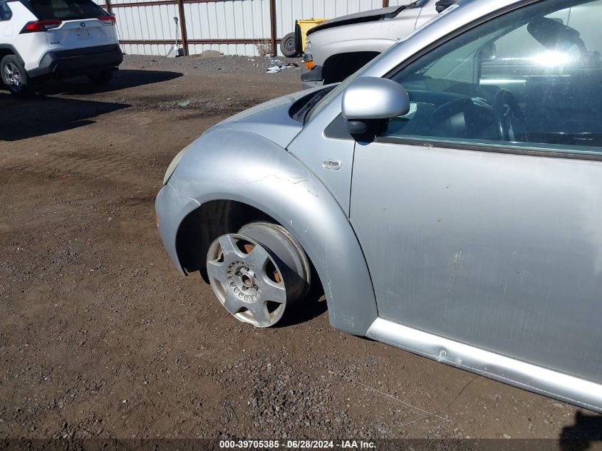 2000 Volkswagen New Beetle Gls VIN: 3VWCD21C3YM451824 Lot: 39705385