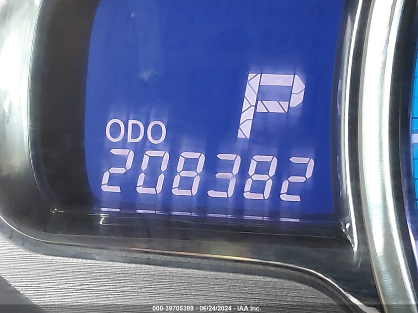 2011 Toyota Sienna Xle V6 VIN: 5TDYK3DC6BS070962 Lot: 39705389