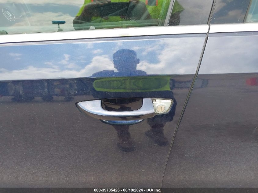 2015 Volkswagen Passat 1.8T Limited Edition VIN: 1VWAT7A36FC076856 Lot: 39705425