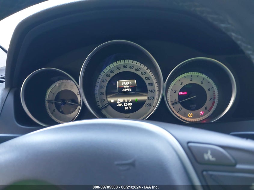 2013 MERCEDES-BENZ C 250 250 - WDDGJ4HB5DG024029