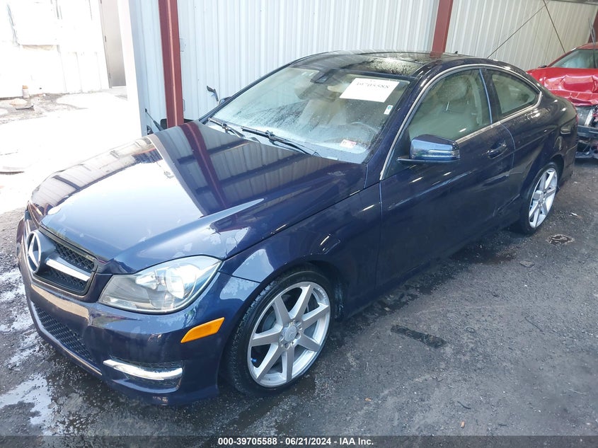 2013 MERCEDES-BENZ C 250 250 - WDDGJ4HB5DG024029