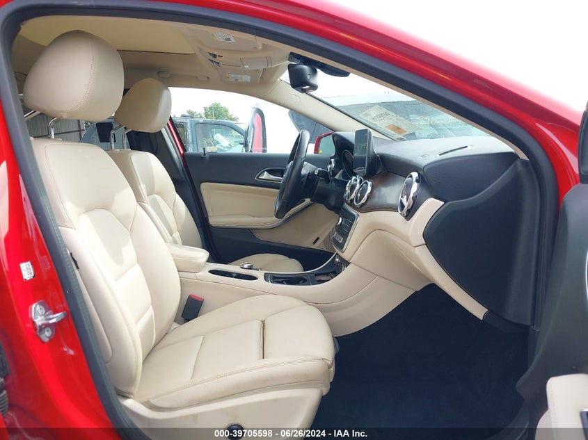 2018 Mercedes-Benz Gla 250 250 VIN: WDCTG4EB9JJ530533 Lot: 39705598