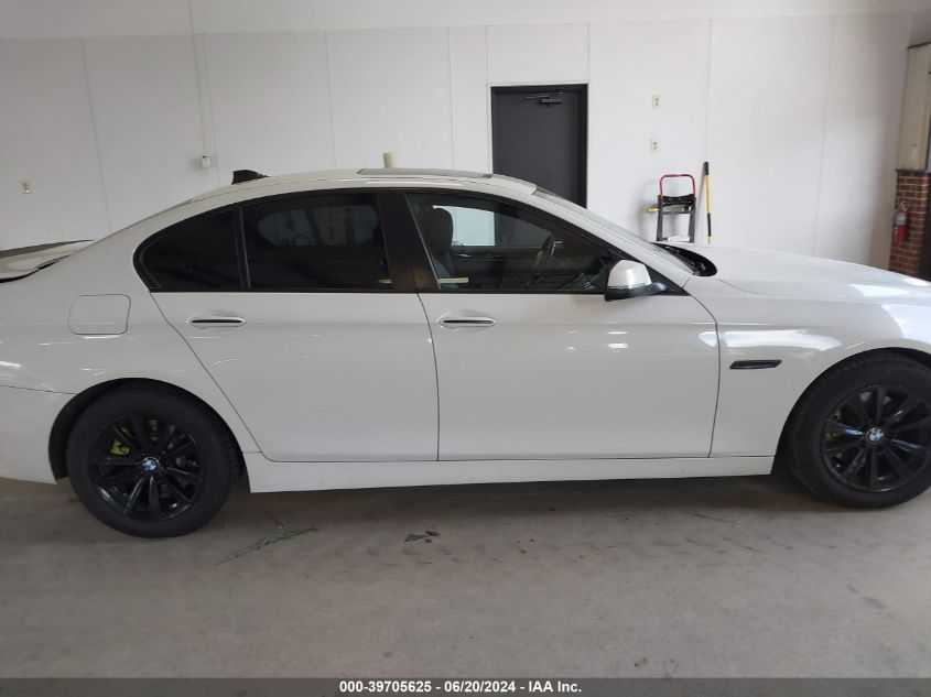 2015 BMW 528I xDrive VIN: WBA5A7C58FD621438 Lot: 39705625