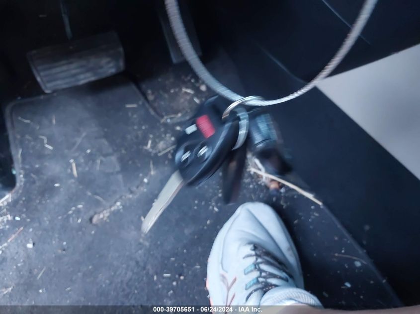 2009 Honda Pilot Lx VIN: 5FNYF48219B017855 Lot: 39705651