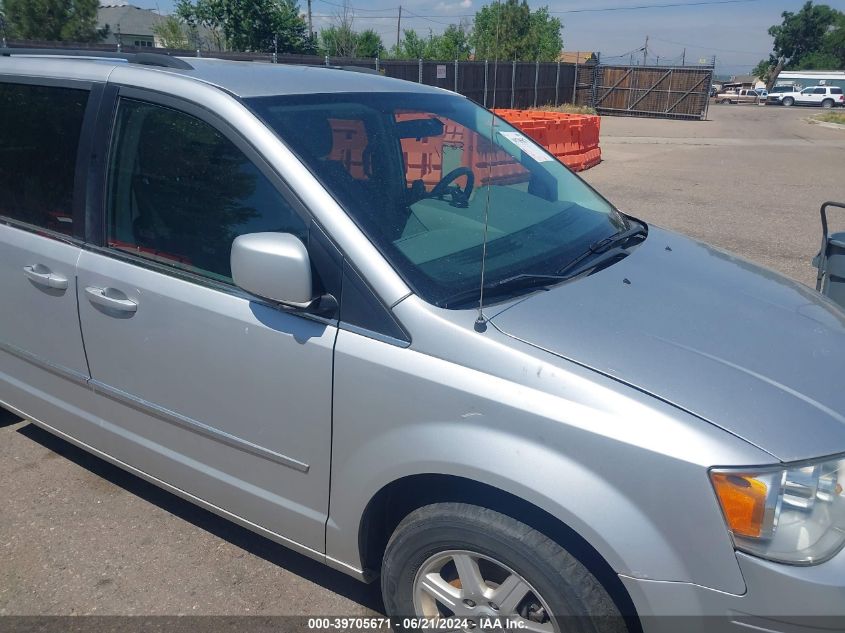 2010 Chrysler Town & Country Touring VIN: 2A4RR5D12AR460632 Lot: 39705671