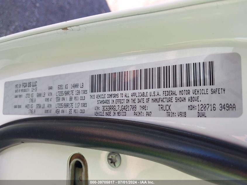 2018 Ram 3500 Tradesman 4X4 8' Box VIN: 3C63RRGL7JG421709 Lot: 39705817
