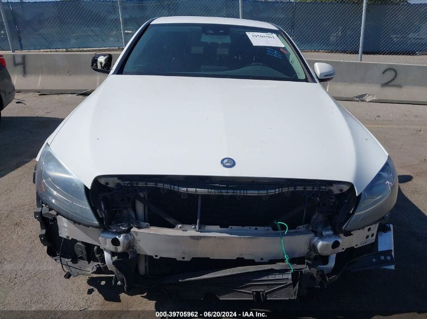 2017 Mercedes-Benz C 300 Luxury/Sport VIN: 55SWF4JB7HU208520 Lot: 39705962