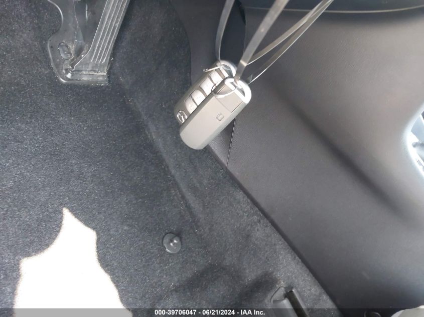 2018 Mazda Mazda3 Sport VIN: 3MZBN1U76JM213991 Lot: 39706047