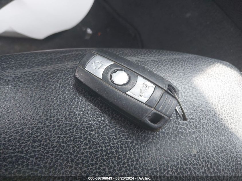 2007 BMW 328Xi VIN: WBAWV53547PW24530 Lot: 39706049