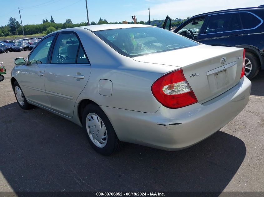 2004 Toyota Camry Le VIN: 4T1BE32K14U898581 Lot: 39706052