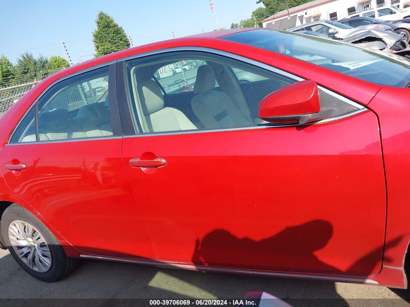 2012 Toyota Camry Le VIN: 4T1BF1FK6CU564945 Lot: 39706069