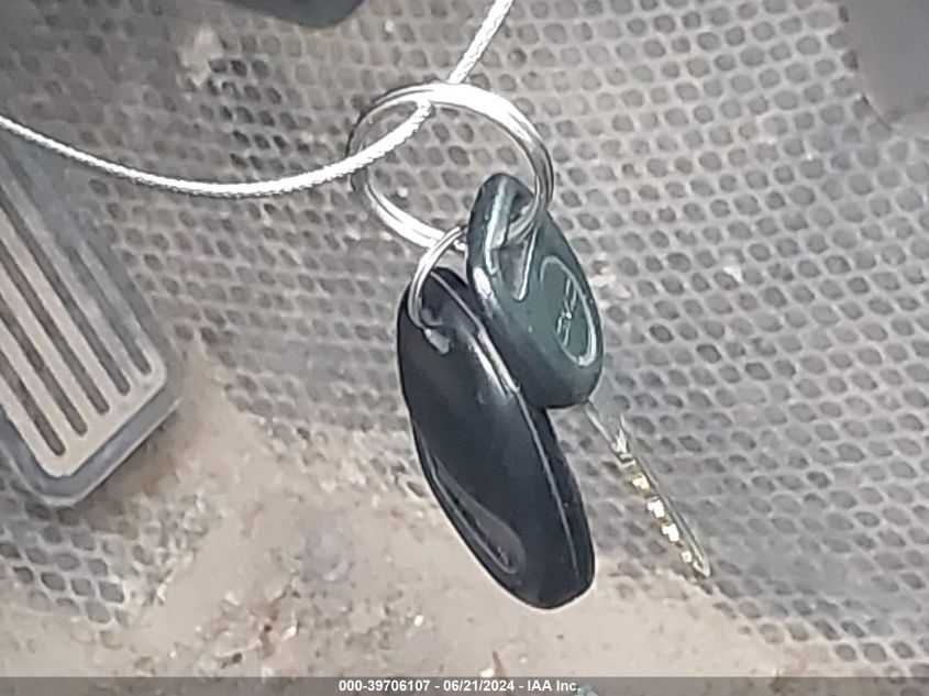 2002 GMC Sierra 1500 Sle VIN: 1GTEK19T62Z133525 Lot: 39706107