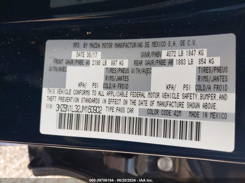 2018 Mazda Mazda3 Touring VIN: 3MZBN1L32JM160902 Lot: 39706184