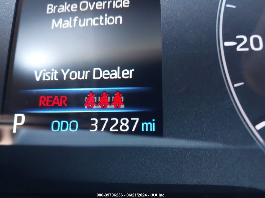 2024 TOYOTA COROLLA LE - 5YFB4MDE6RP131916