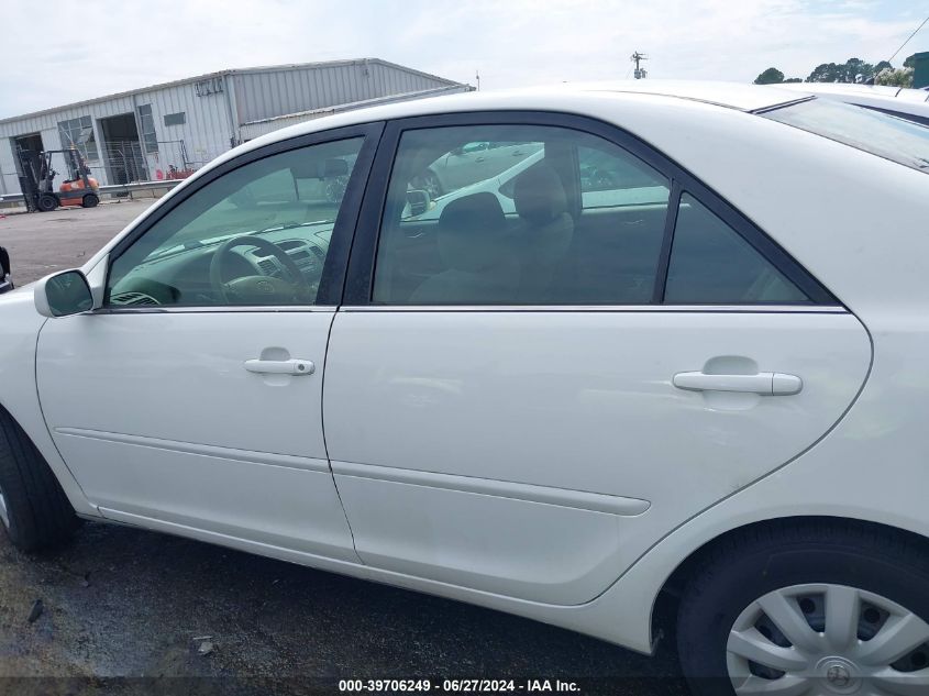 2005 Toyota Camry Le VIN: 4T1BE32K95U613286 Lot: 39706249