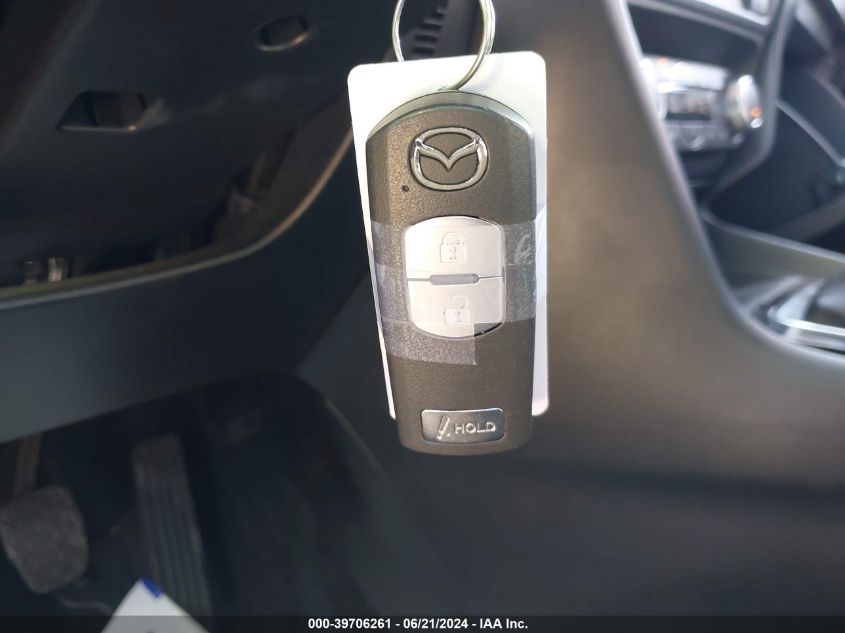 2018 Mazda Mazda3 Touring VIN: 3MZBN1L3XJM251335 Lot: 39706261