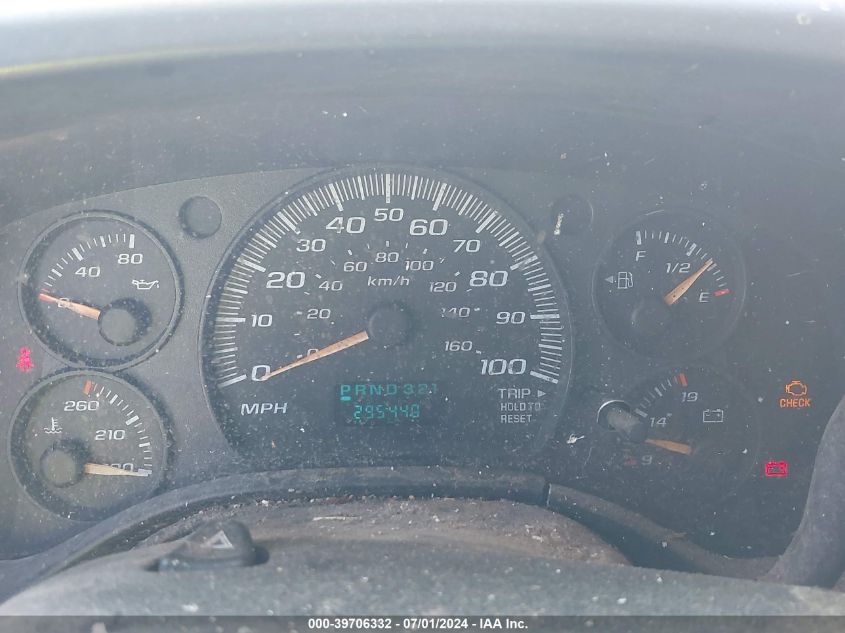 2007 Chevrolet Express Work Van VIN: 1GCFG15XX71230800 Lot: 39706332