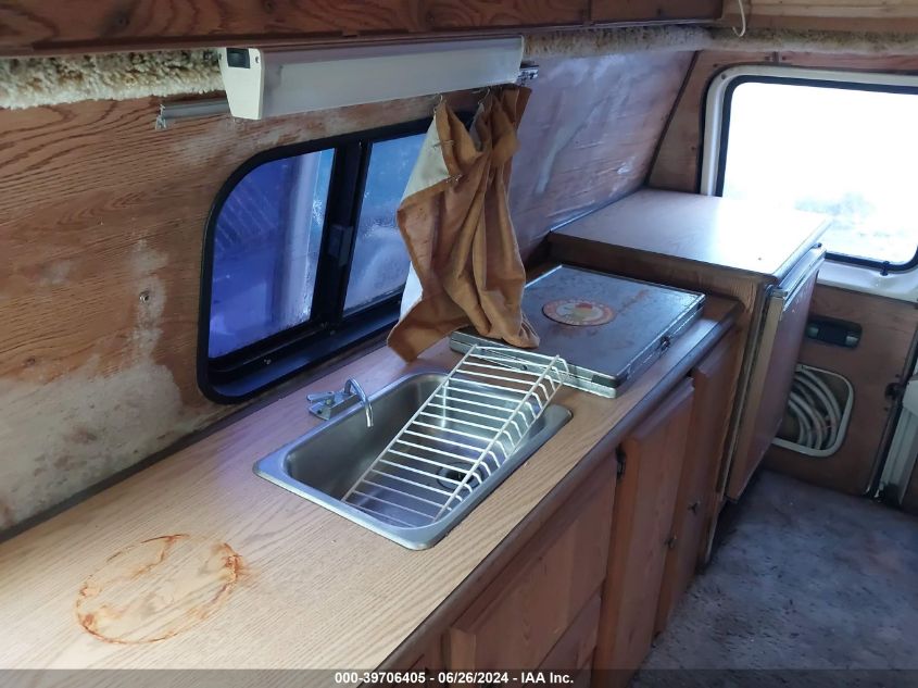 1989 Ford Econoline E150 Super Duty Van VIN: 1FTES14N3KHA02051 Lot: 39706405