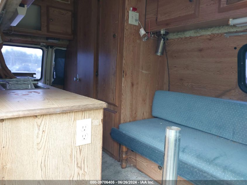 1989 Ford Econoline E150 Super Duty Van VIN: 1FTES14N3KHA02051 Lot: 39706405