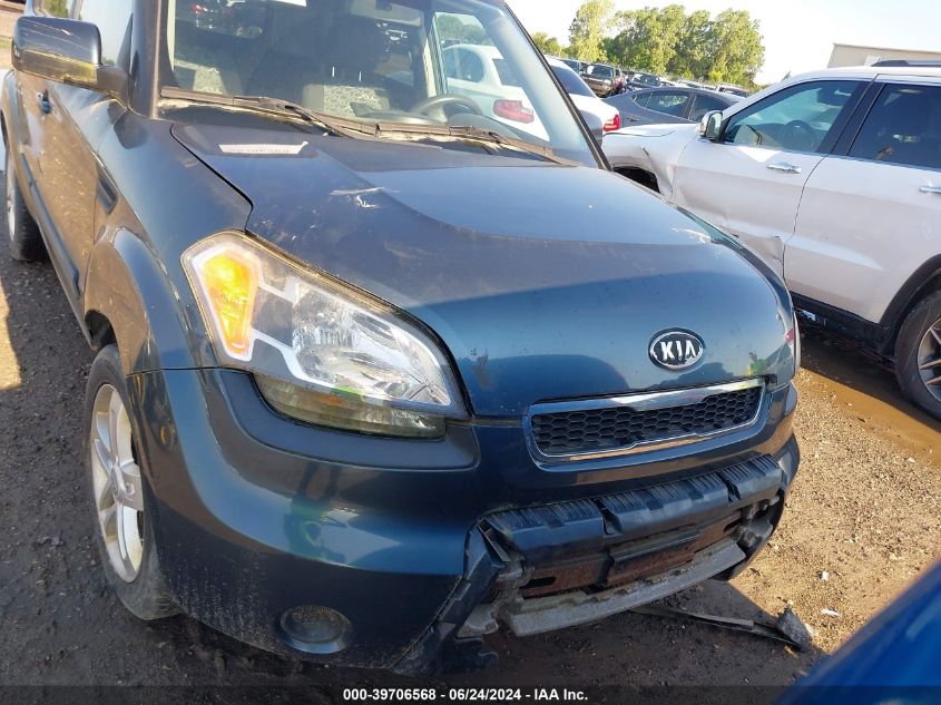 2011 Kia Soul + VIN: KNDJT2A29B7210128 Lot: 39706568