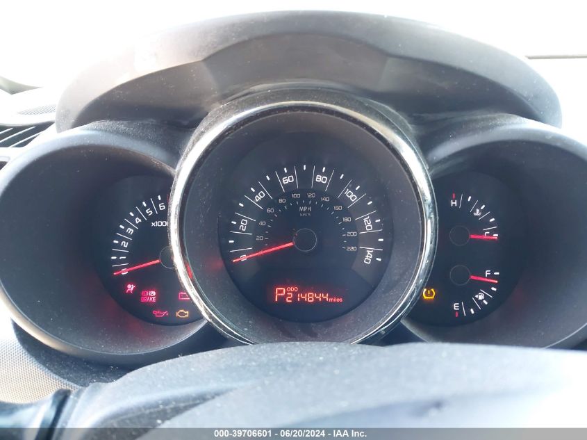 2011 Kia Soul + VIN: KNDJT2A24B7279406 Lot: 39706601