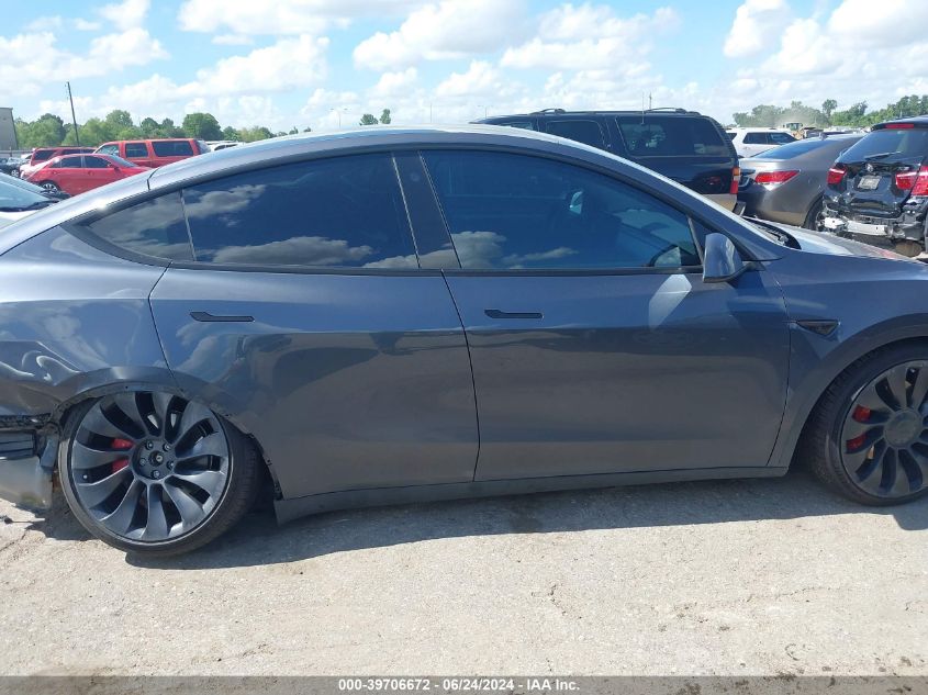 2022 Tesla Model Y Performance Dual Motor All-Wheel Drive VIN: 7SAYGDEF4NF445534 Lot: 39706672