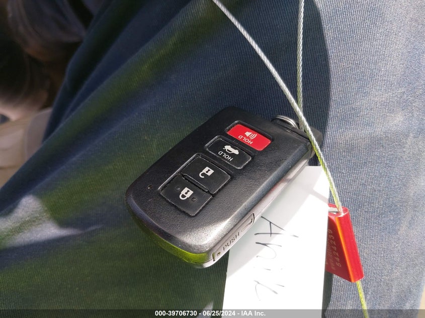 2012 Toyota Camry Hybrid Le/Xle VIN: 4T1BD1FK6CU036716 Lot: 39706730