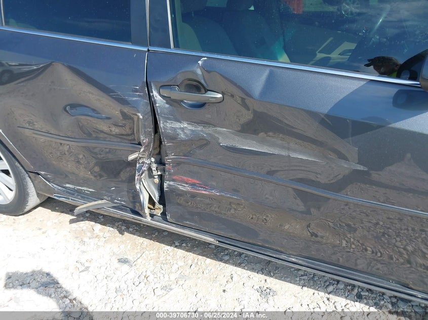 2012 Toyota Camry Hybrid Le/Xle VIN: 4T1BD1FK6CU036716 Lot: 39706730