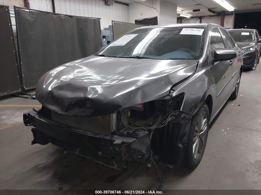 2016 Toyota Camry Le/Xle/Se/Xse VIN: 4T1BF1FK1GU503198 Lot: 39706746