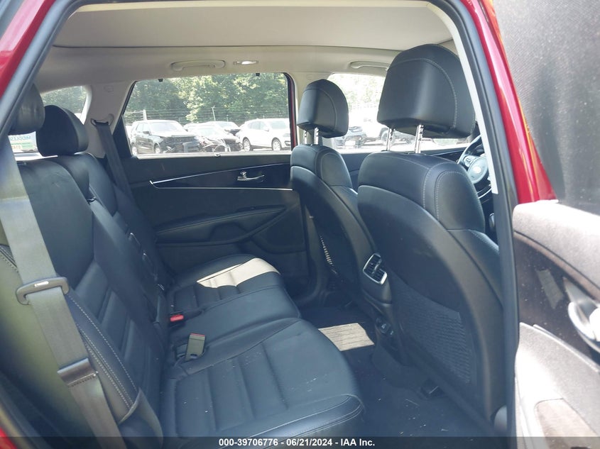 2017 Kia Sorento 3.3L Ex VIN: 5XYPHDA58HG204270 Lot: 39706776