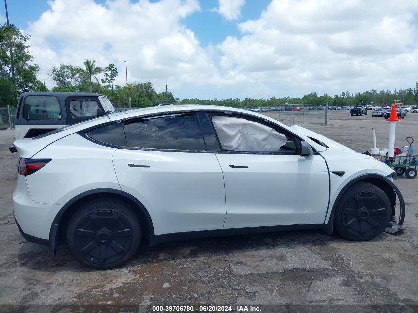 2021 Tesla Model Y Long Range Dual Motor All-Wheel Drive VIN: 5YJYGDEE6MF173765 Lot: 39706780