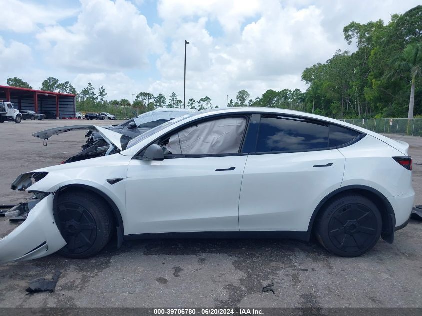 2021 Tesla Model Y Long Range Dual Motor All-Wheel Drive VIN: 5YJYGDEE6MF173765 Lot: 39706780