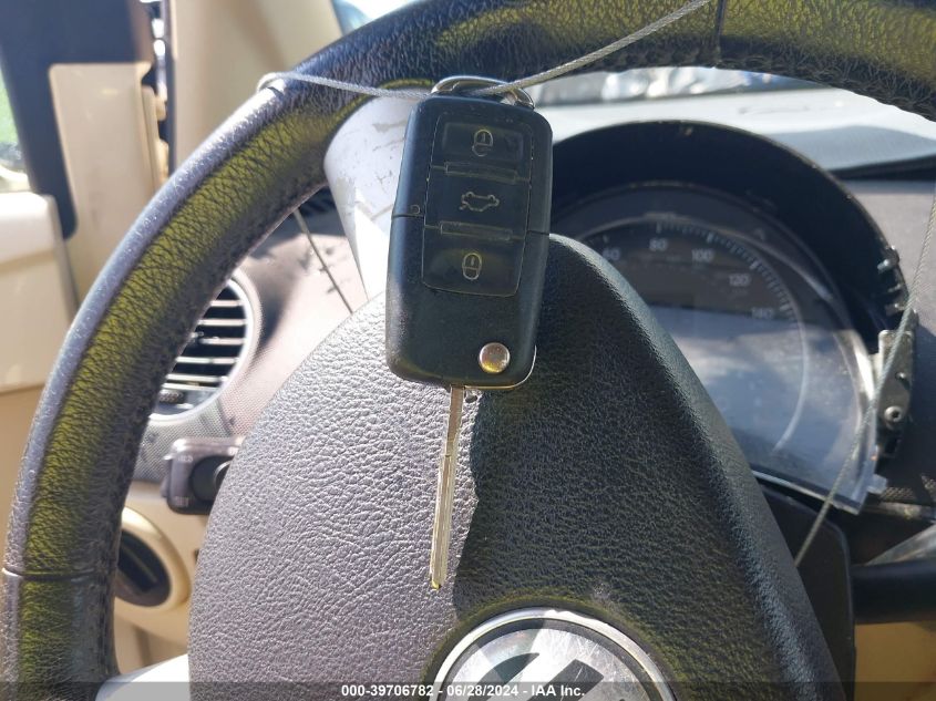 2006 Volkswagen New Beetle 2.5 VIN: 3VWSF31Y76M311912 Lot: 39706782