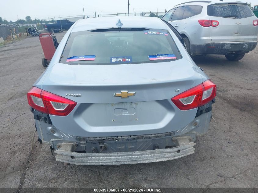 2017 Chevrolet Cruze Lt VIN: 1G1BE5SMXH7126417 Lot: 39706857