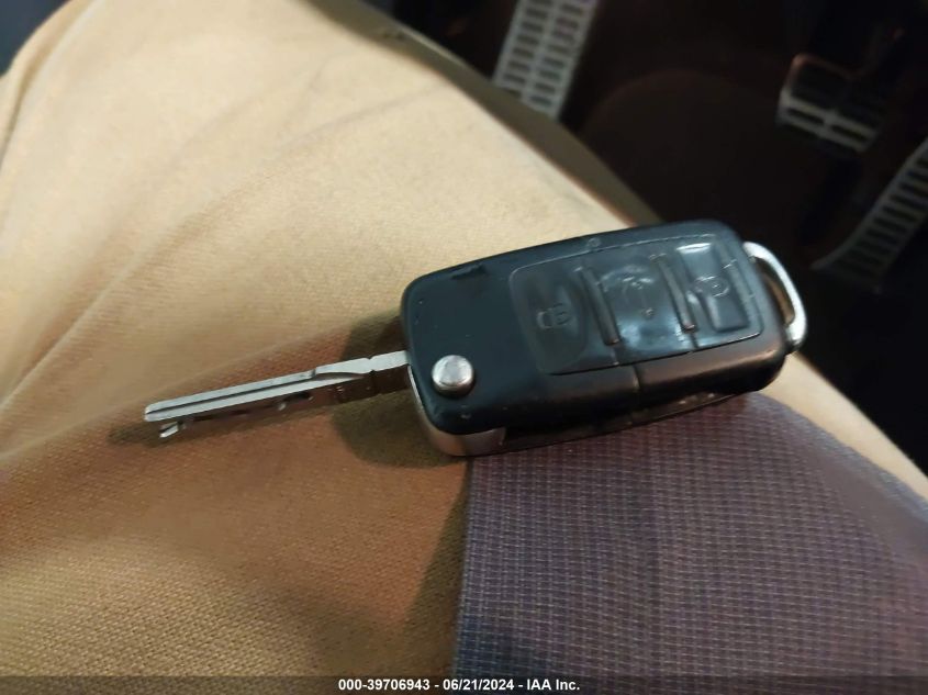 2006 Volkswagen Gti 2-Door VIN: WVWFV71K86W124429 Lot: 39706943