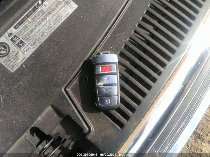 2010 Volkswagen Passat Komfort VIN: WVWJM7AN5AE075213 Lot: 39706945