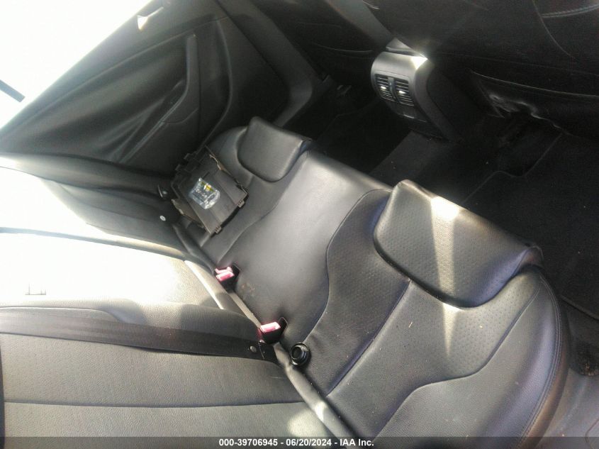 2010 Volkswagen Passat Komfort VIN: WVWJM7AN5AE075213 Lot: 39706945