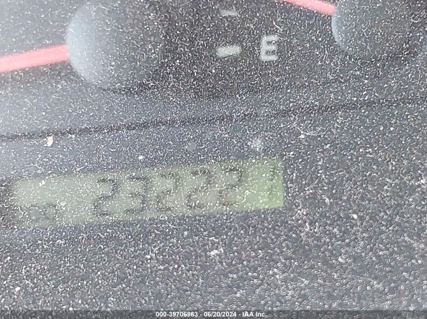 2003 Toyota Camry Le VIN: 4T1BE32K93U234608 Lot: 39706963