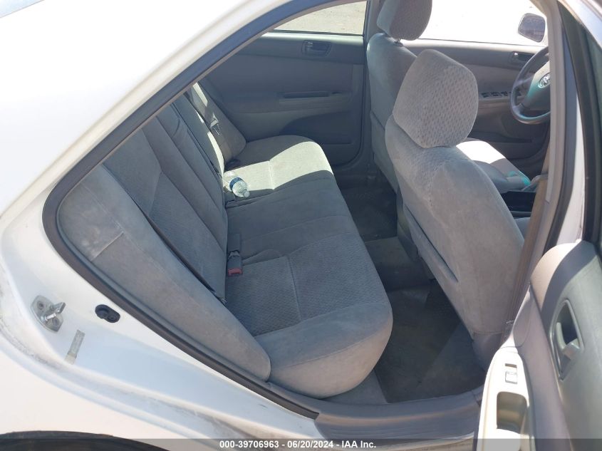 2003 Toyota Camry Le VIN: 4T1BE32K93U234608 Lot: 39706963